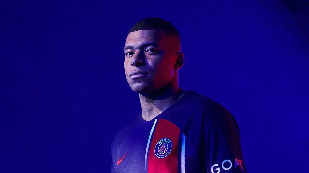 PSG sắp bán Mbappe?