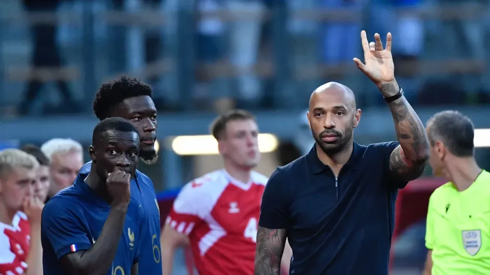Khó khăn đối với HLV Henry và tuyển Olympic Pháp