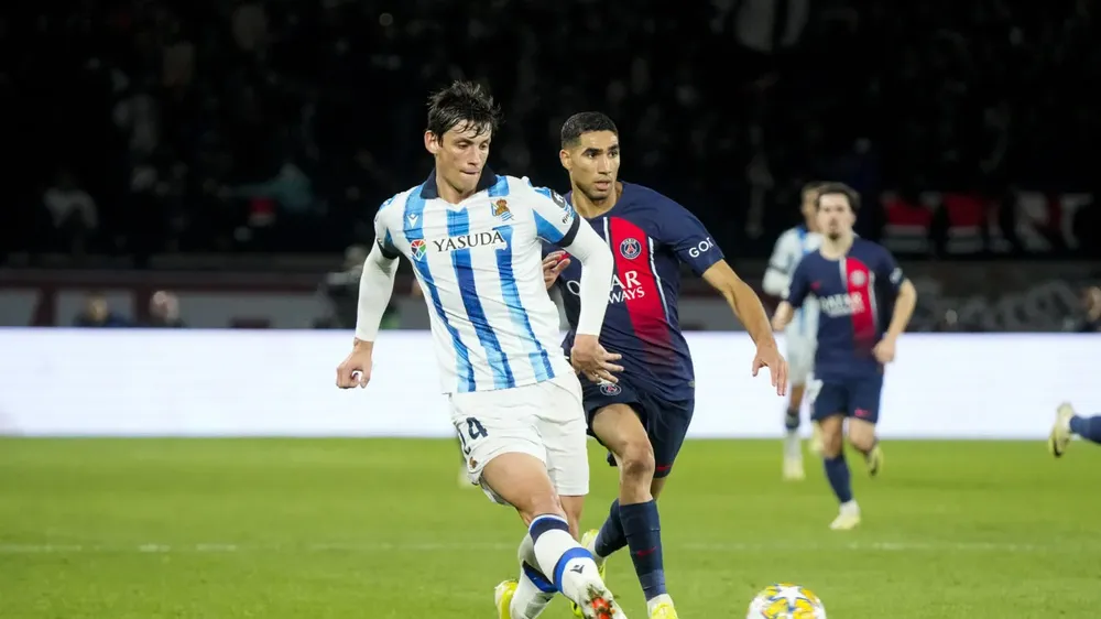 Le Normand vừa có dịp chạm trán PSG 
