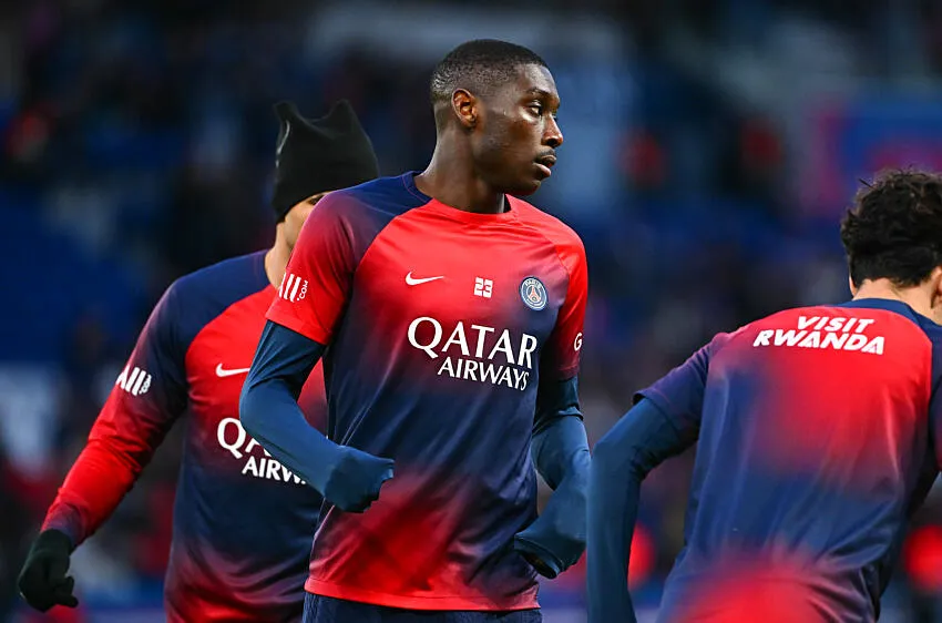 Người hâm mộ PSG ngán ngẩm với Kolo Muani