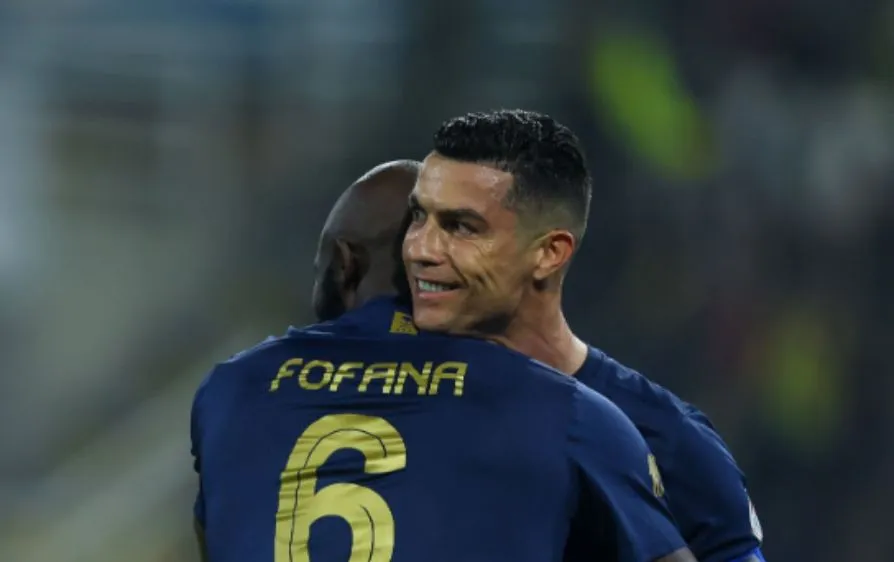 Seko Fofana thời điểm còn chung màu áo Al-Nassr với CR7