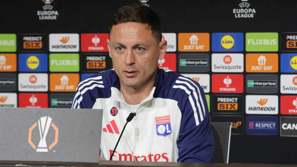 "Lão tướng" Nemanja Matic sẽ rời Olympique Lyon sau mùa giải năm nay