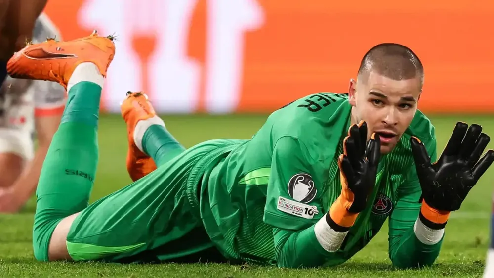 Lucas Chevalier chưa có phong độ tối ưu kể từ khi gia nhập PSG. Ảnh: Getty Images
