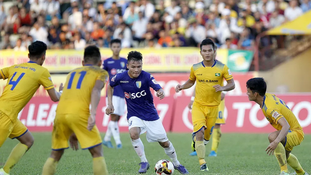 V-League 2020 sẽ lùi ngày khai mạc chậm hơn 2 tuần. Ảnh: MINH HOÀNG