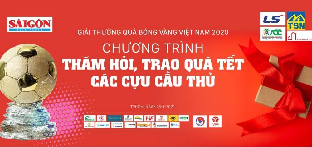 Cùng vui Tết với các cựu cầu thủ gặp hoàn cảnh khó khăn