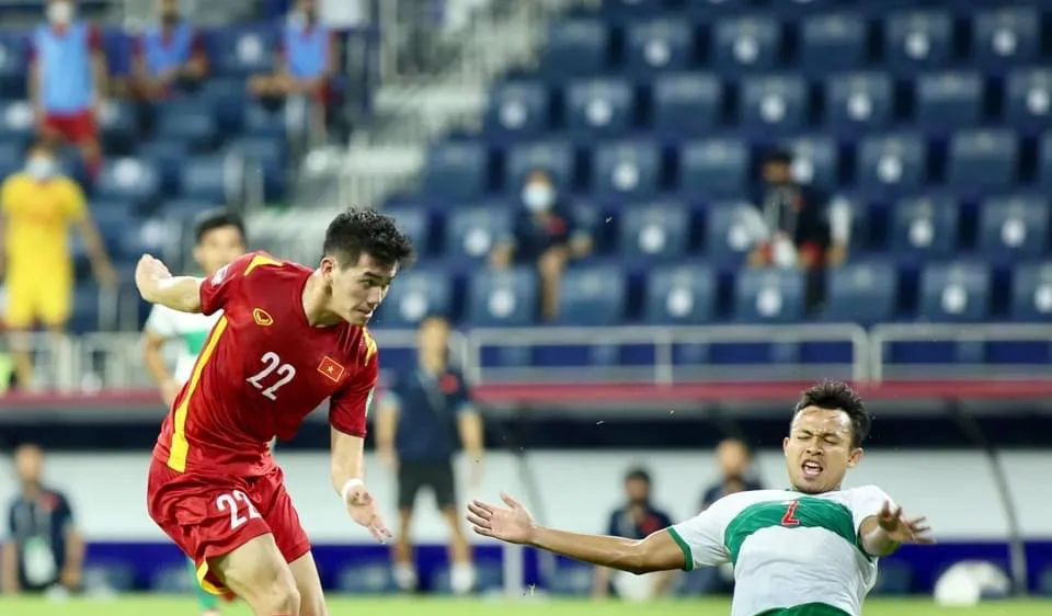 Tiến Linh trong tình huống ghi bàn mở tỷ số. Ảnh: ANH KHOA