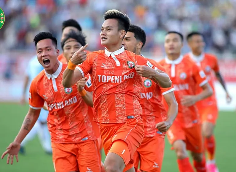 Topenland Bình Định đang thay nâng chất lực lượng trước mùa bóng 2022