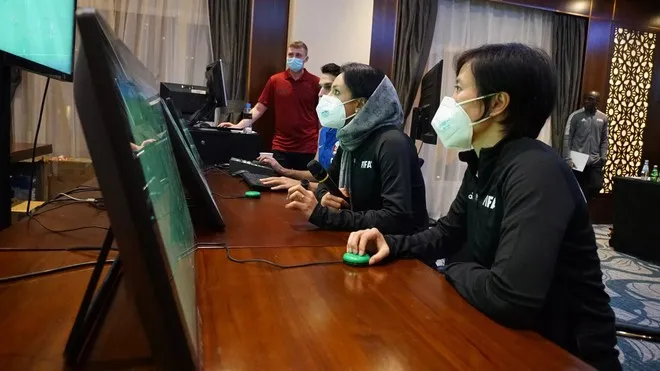 Thu Trang tại lớp tập huấn của FIFA. Ảnh: FIFA