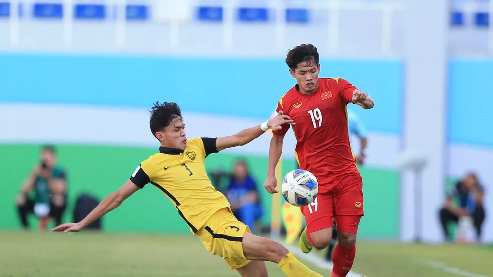 U23 Việt Nam vào Tứ kết với thành tích bất bại