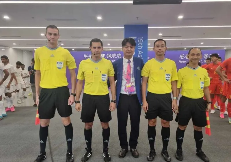 Trọng tài Ngô Duy Lân vừa làm nhiệm vụ ở môn bóng đá nam ASIAD 19 vừa qua