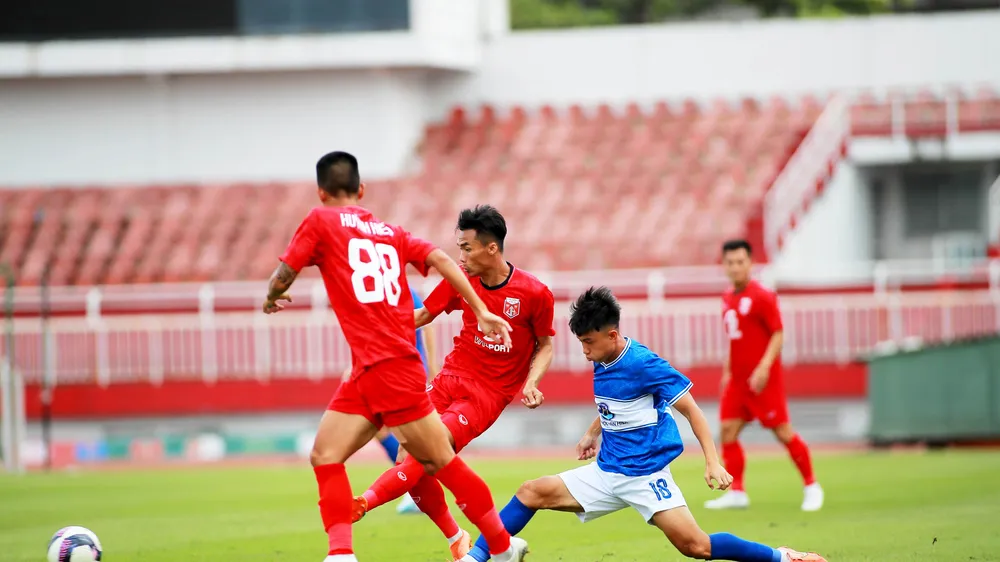Định Hướng Phú Nhuận và Đại học Văn Hiến chia điểm sau trận hòa 0-0
