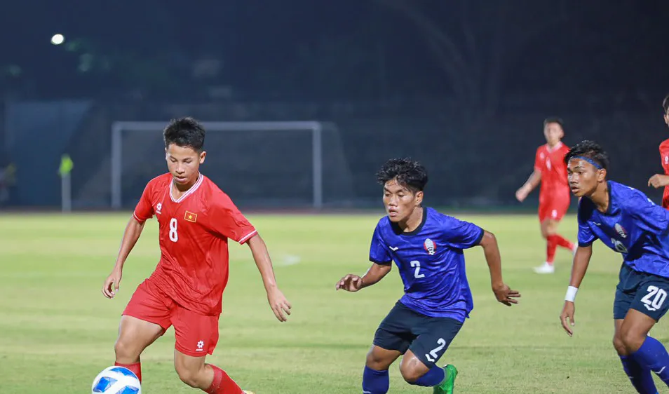 U16 Việt Nam chia điểm cùng U16 Campuchia ở lượt trận thứ 2 vào tối 25-6