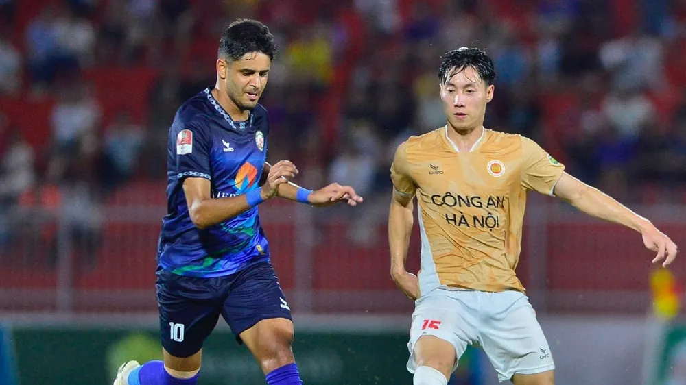 CAHN khép lại V-League 2023-2024 bằng trận thua đậm trên sân Quy Nhơn