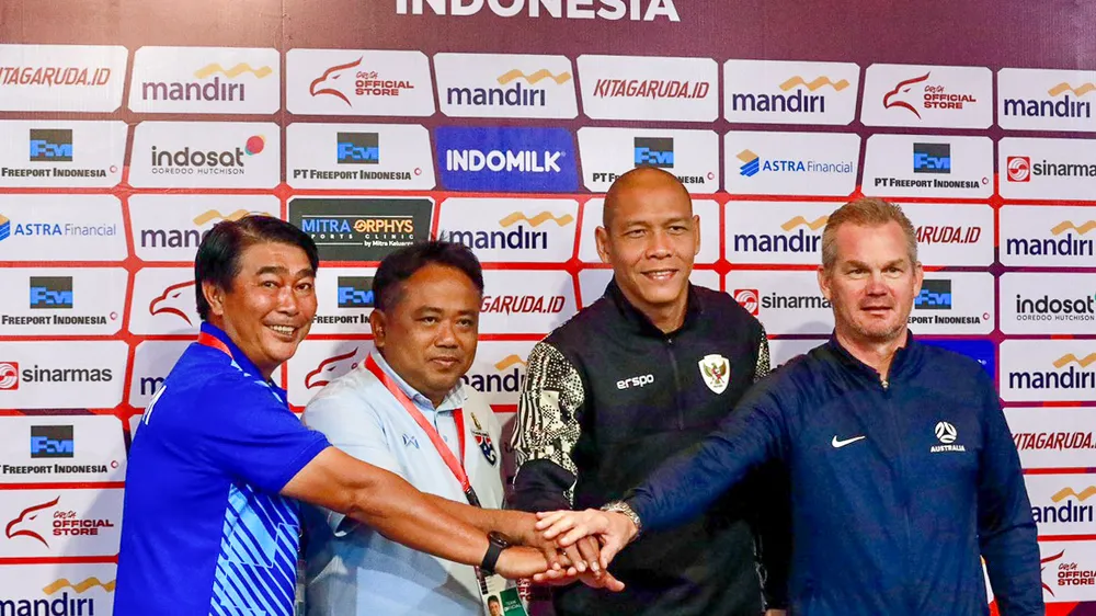 HLV trưởng các đội tham dự bán kết U16 Đông Nam Á 2024 tại buổi họp báo trưa 30-6