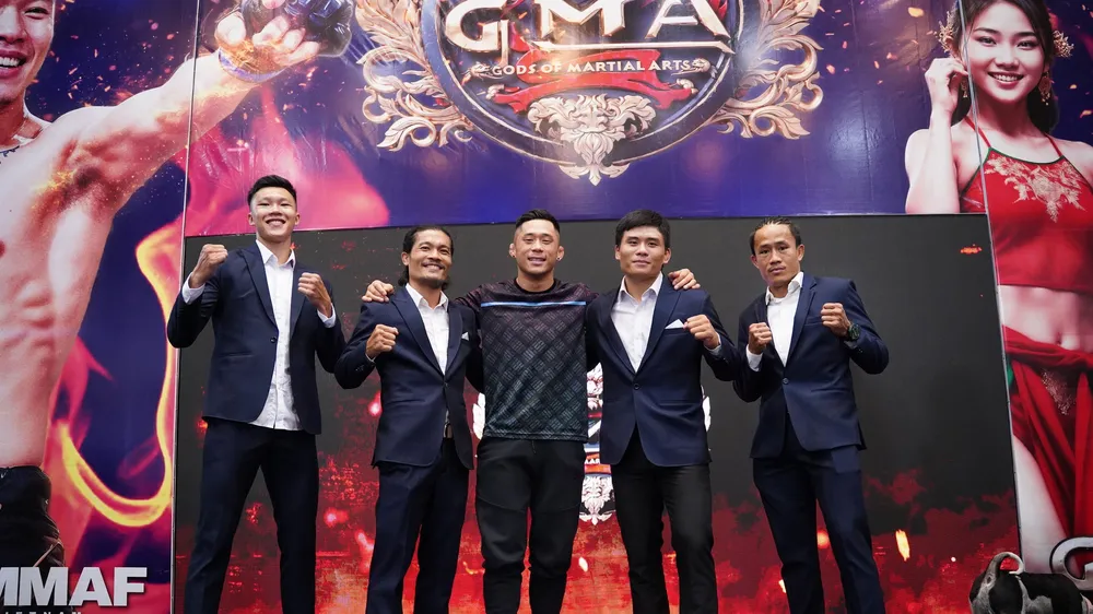 5 võ sĩ Nguyễn Hoàng Thạch, Bùi Trường Sinh, Trần Trọng Kim, Nguyễn Vũ Phương Hoài, Hà Thế Anh được đặc cách vào thẳng vòng bán kết và chung kết