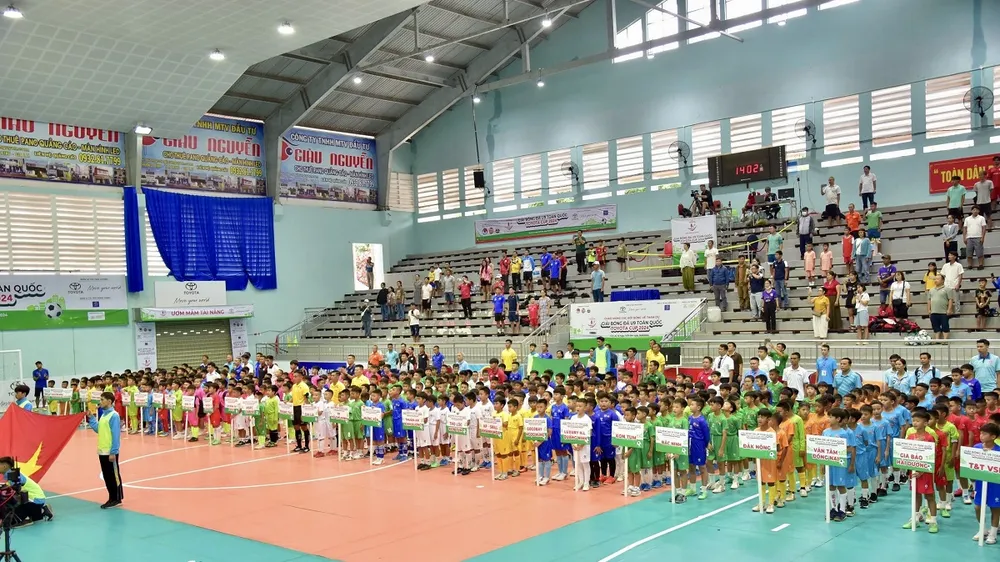 Toàn cảnh lễ khai mạc giải
