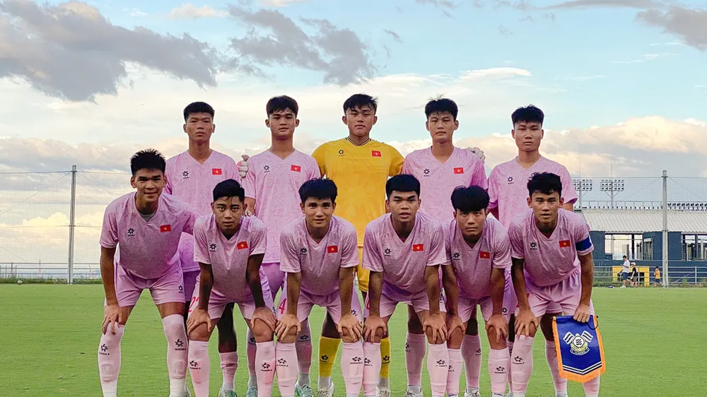 Đội hình xuất phát của U20 Việt Nam trong trận gặp CLB Imabari