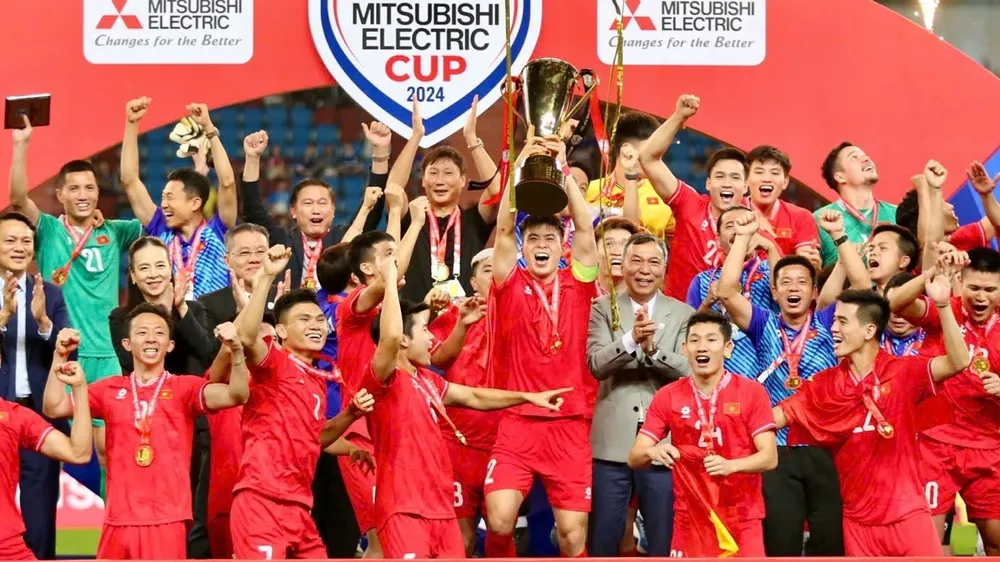 Danh hiệu vô địch ASEAN Cup 2024 được xem như món quà tất niên mà VFF, đội tuyển Việt Nam tặng người hâm mộ