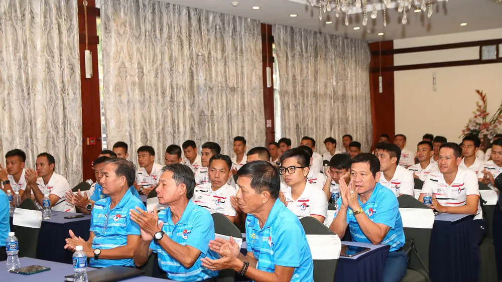 Có 62 trọng tài tham dự lớp tập huấn giữa mùa bóng