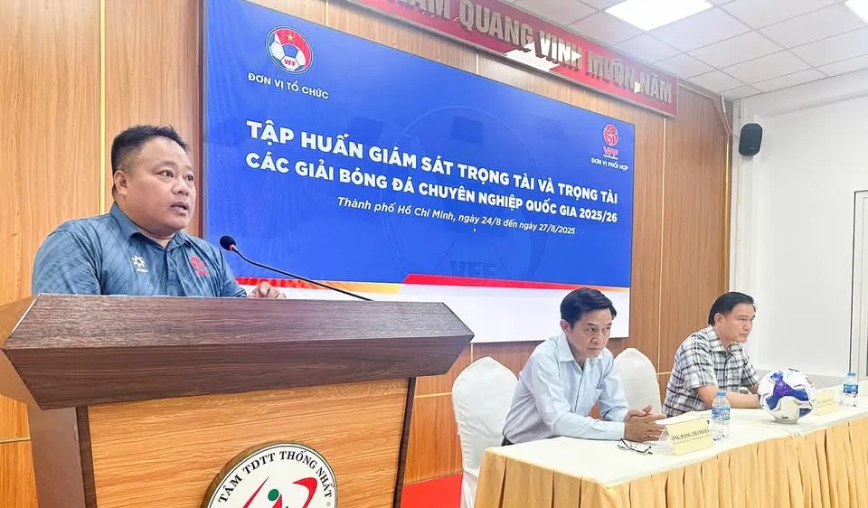 Ông Nguyễn Minh Ngọc phát biểu tại buổi khai mạc