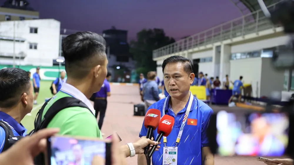 Ông Trần Anh Tú chia sẻ cùng giới truyền thông vào chiều 1-12.