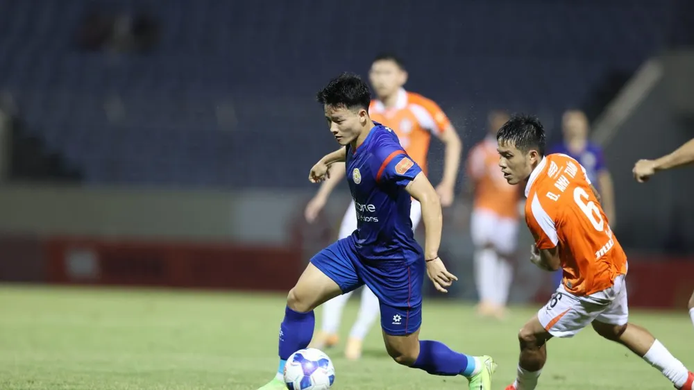 PVF để thua Đà Nẵng 0-3 trong trận cầu "6 điểm" dẫn đến bất lợi ở cuộc đua trụ hạng. Ảnh: VPF