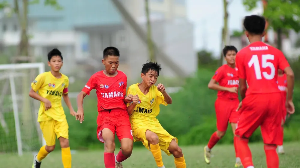 VCK giải U13 toàn quốc bắt đầu vào vòng đấu loại trực tiếp.