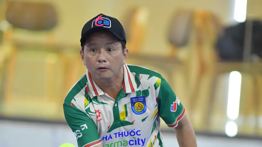 Đông đảo phóng viên, biên tâp viên, doanh nghiệp, Huấn luyện viên bóng đá... đăng ký tham dự giải năm nay.