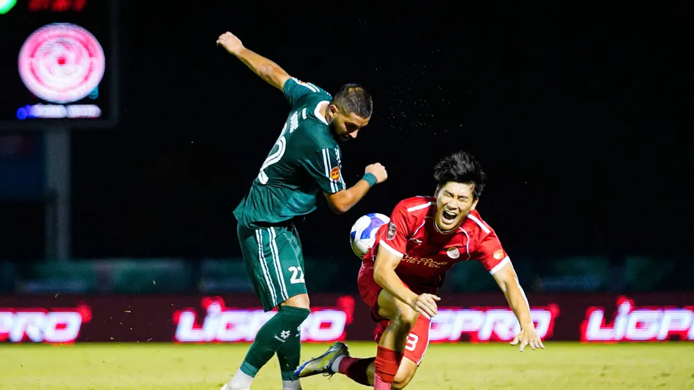 Mạnh Dũng sẽ vắng mặt ở hai trận V-League tiếp theo của Thể Công Viettel. Ảnh: DŨNG PHƯƠNG