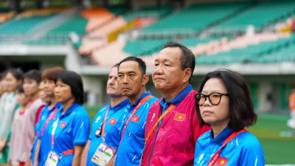 Ban huấn luyện đội tuyển nữ Việt Nam tại ASIAD 2026. Ảnh: VFF