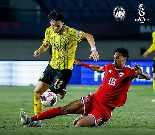 Malaysia thắng lớn trước Singapore, nhưng không đủ để giành ngôi đầu bảng A. Ảnh: Aseanfootball