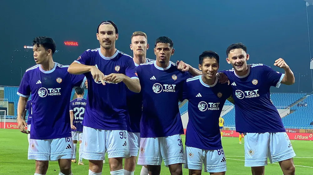 Hà Nội FC hướng đến kết quả tích cực trước CAHN ở vòng 4, và cũng là dịp để HLV Kewell khẳng định mình. Ảnh: VPF