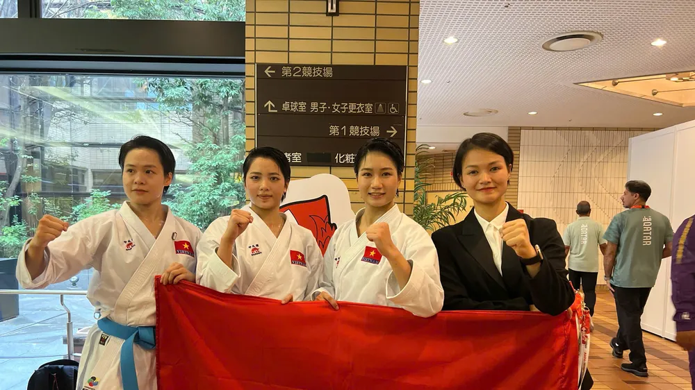 Các võ sĩ karate làm rạng danh thể thao Việt Nam trên đấu trường châu Á. Ảnh: TÂM MINH 