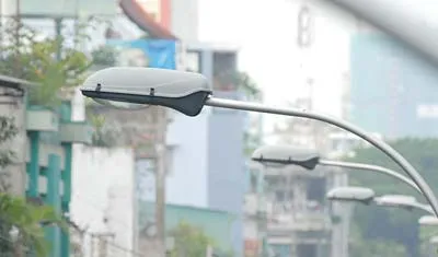 Tiết kiệm điện chiếu sáng: Không chỉ là… thay bóng đèn