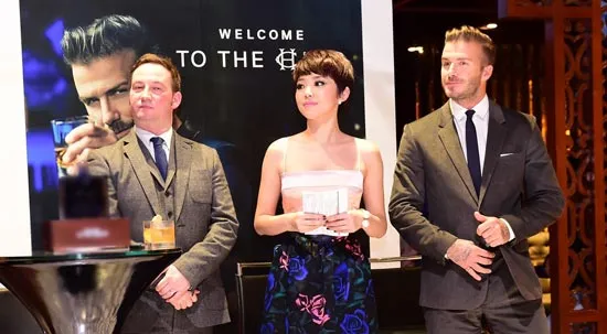 David Beckham gặp gỡ báo chí tại nhà hàng R&J