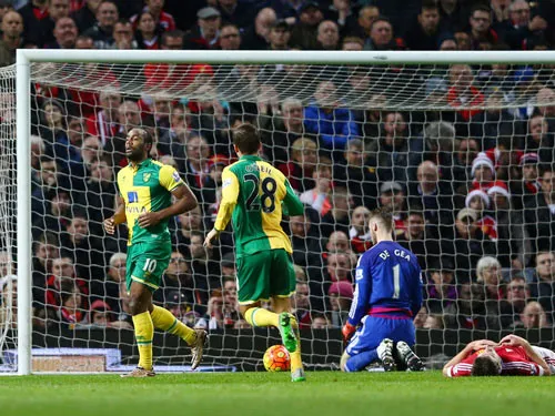 Norwich "ẵm" trọn 3 điểm tại Old Trafford