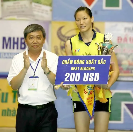 Cúp VTV Bình Điền: Đánh thức niềm đam mê môn bóng chuyền