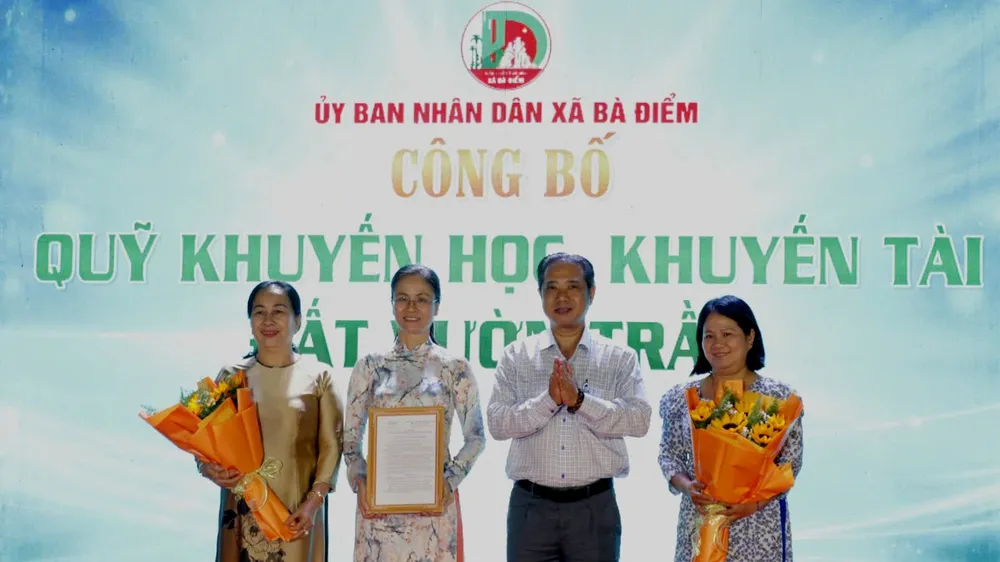 Xã Bà Điểm ra mắt Ban vận động Quỹ Khuyến học, khuyến tài Đất Vườn Trầu