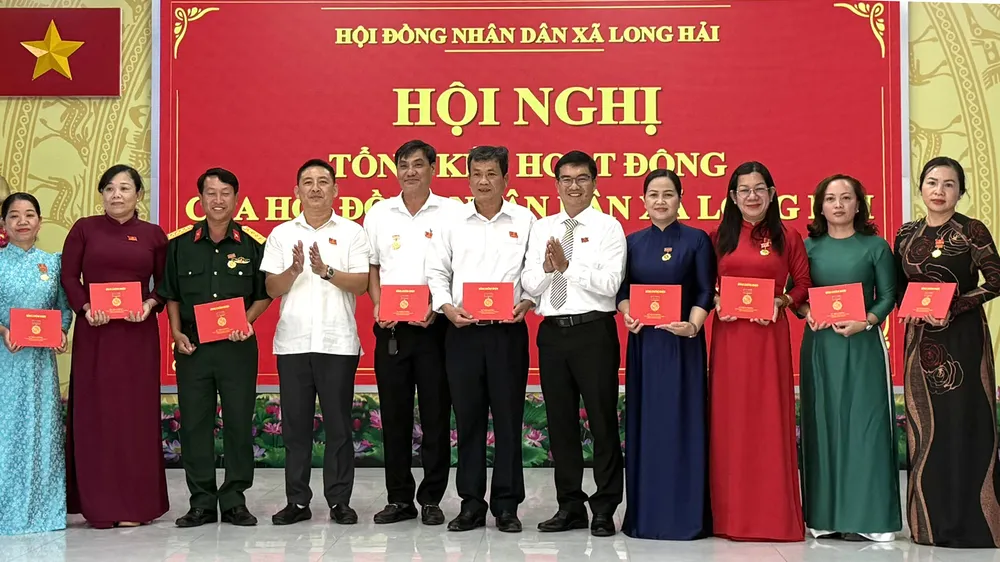 Ngành du lịch cũng là thế mạnh phát triển kinh tế của xã Long Hải.