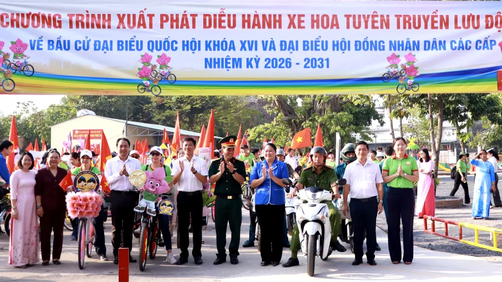 Phường Bình Trưng: Diễu hành 150 xe hoa tuyên truyền bầu cử 