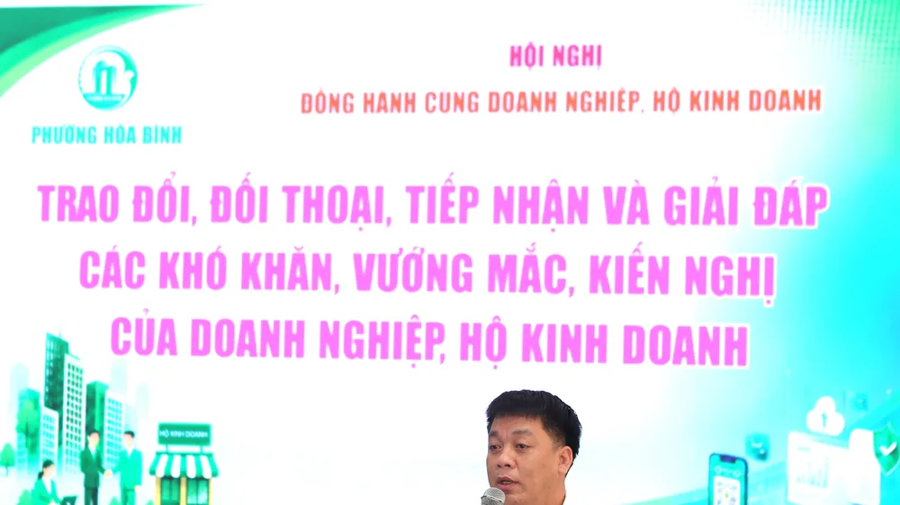 Phường Hòa Bình đối thoại với 500 doanh nghiệp, hộ kinh doanh