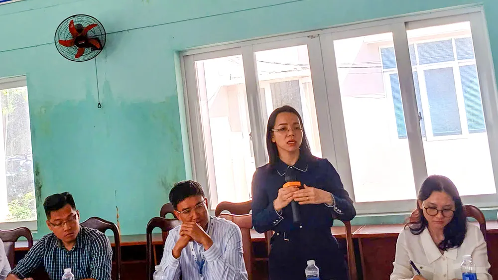 Đại diện Cảng Quốc tế Cái Mép (CMIT) phát biểu tại buổi làm việc. Ảnh: THÀNH HUY