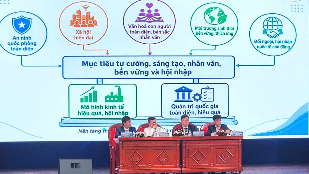 Các đại biểu tham dự hội thảo. Ảnh THU HÀ. Ảnh THU HÀ