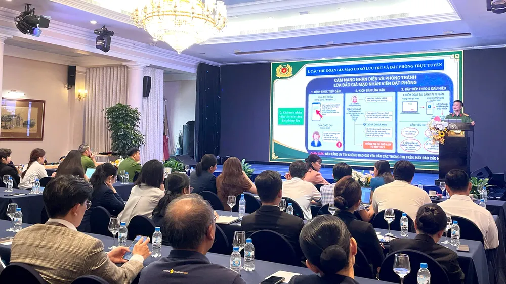 Tập huấn phòng ngừa tội phạm, chống lừa đảo cho các các cơ sở kinh doanh lưu trú