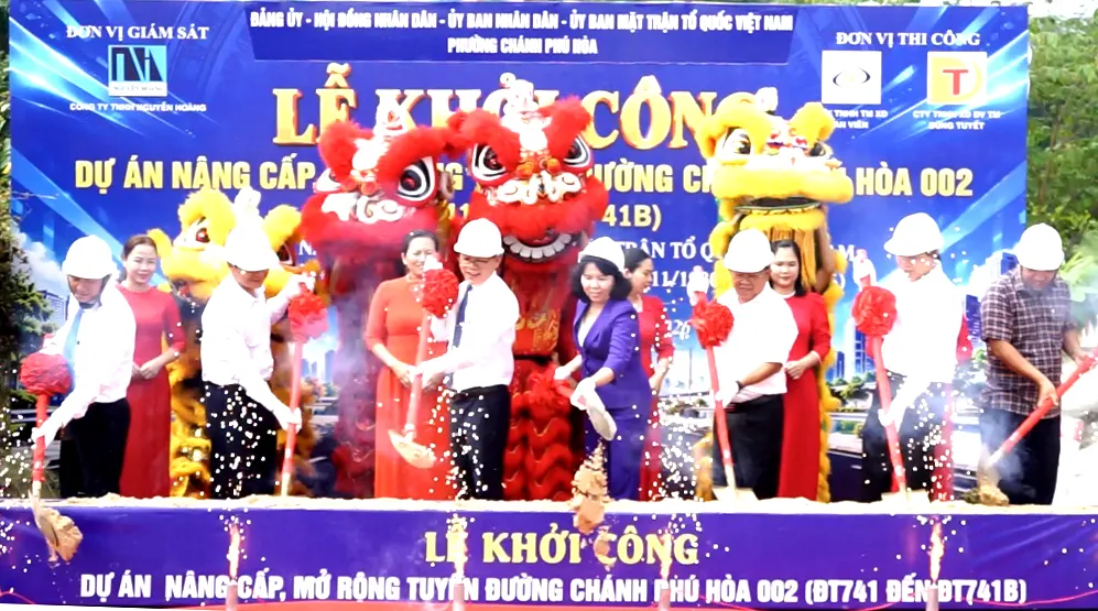 Nâng cấp, mở rộng đường Chánh Phú Hòa 002