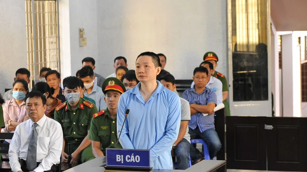 Y án tử hình cán bộ ngân hàng tham ô 110 tỷ đồng