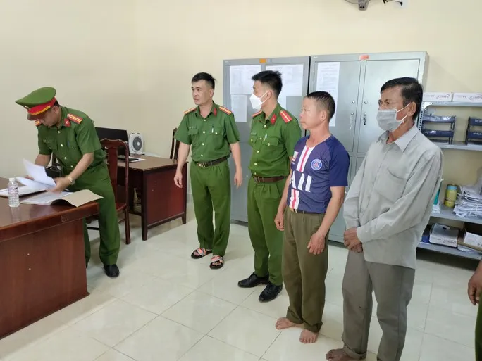 Bắt 28 đối tượng trong vụ phá gần 400ha rừng ở Đắk Lắk