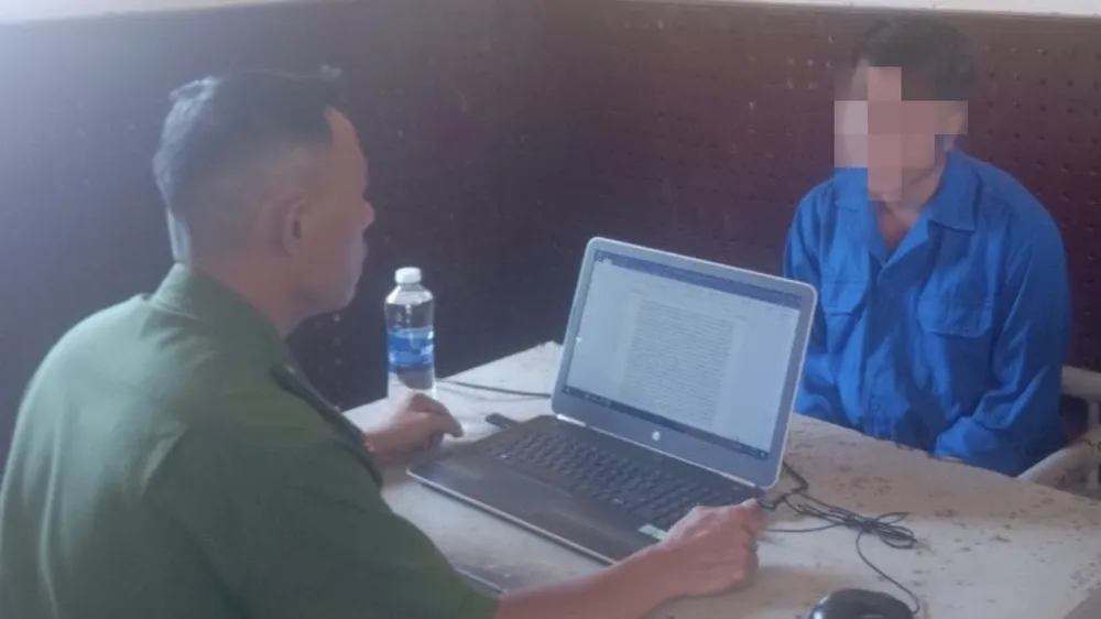 Bắt đối tượng truy nã đặc biệt nguy hiểm đang lẩn trốn nước Lào 