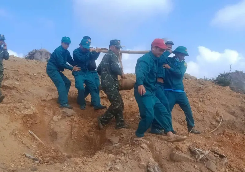 Tiêu hủy quả bom nặng gần 100kg còn sót lại sau chiến tranh