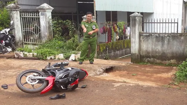Cơ quan công an khám nghiệm hiện trường
